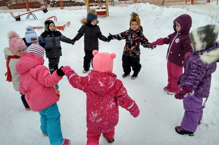 Игры зимой с детьми в детском саду